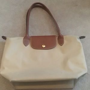 Medium Longchamp tote